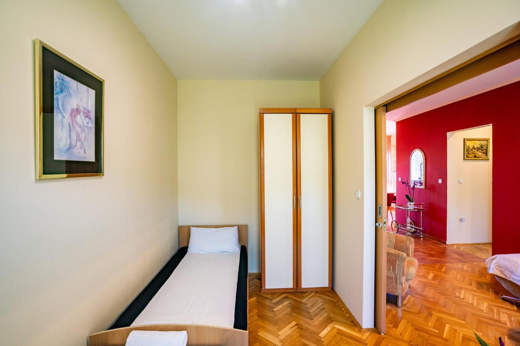 Apartmán Rab Centar Due New Translation Exteriér fotografie